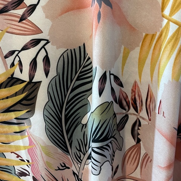 Tango Mango Size XS UPF 50 Shirt - Picture 5 of 12